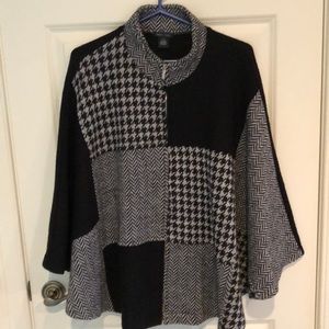 Gorgeous Houndstooth Wool Poncho by Katie Todd